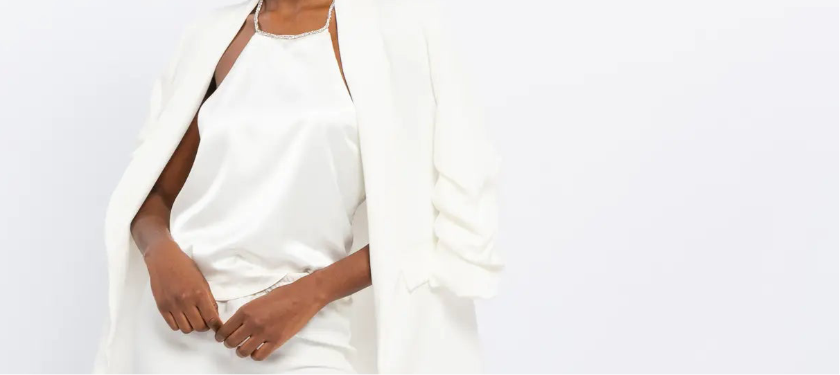 Top satin blanc et strass dos nu SMF