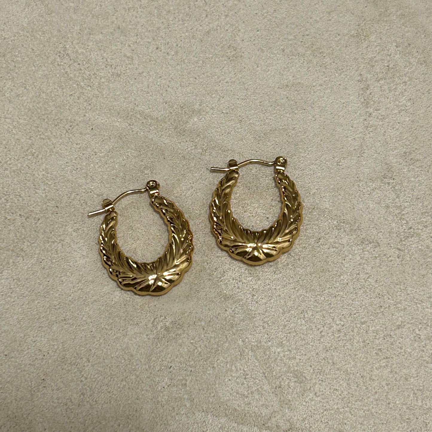 Boucles d’oreilles rondes