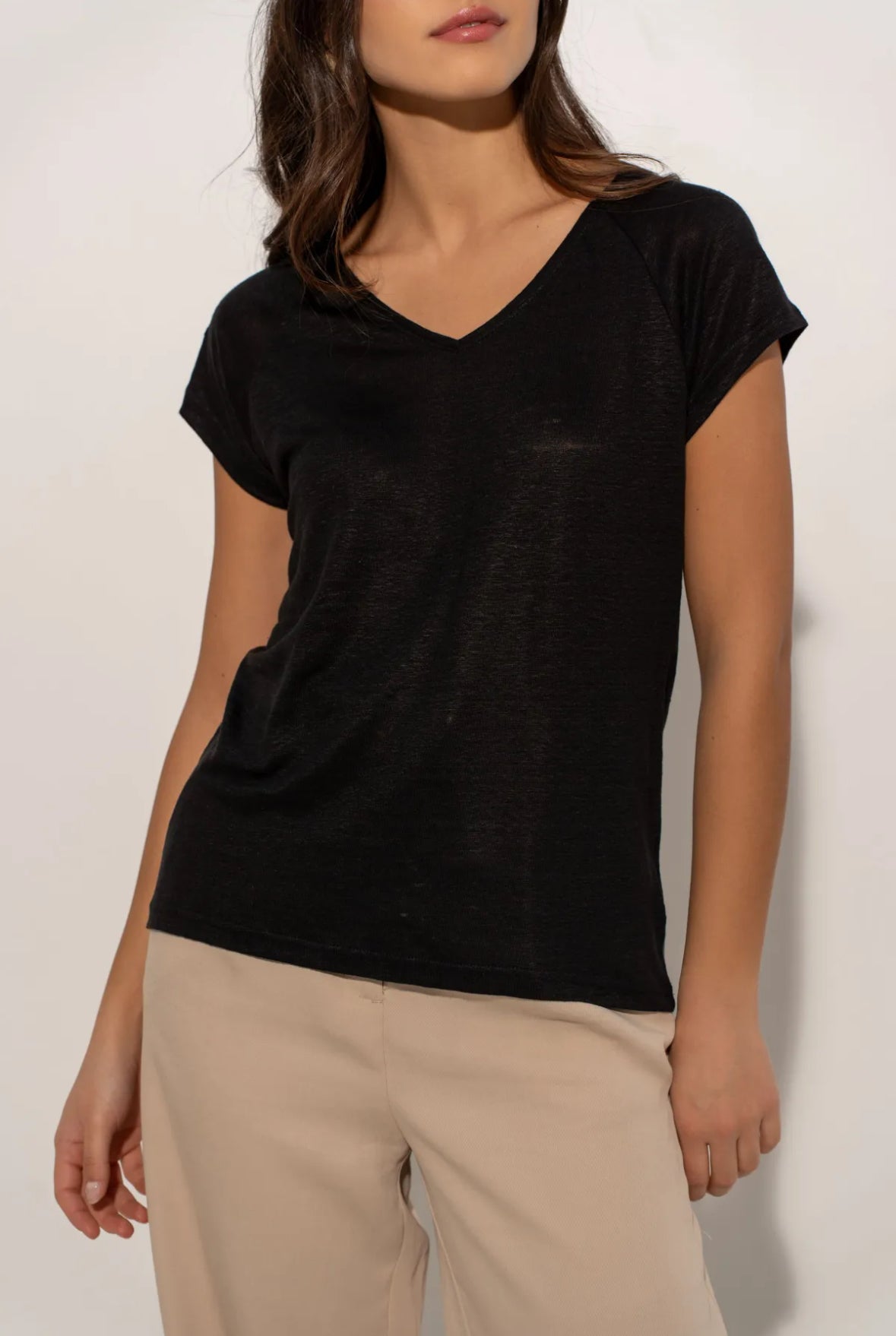 T-shirt Lin col v