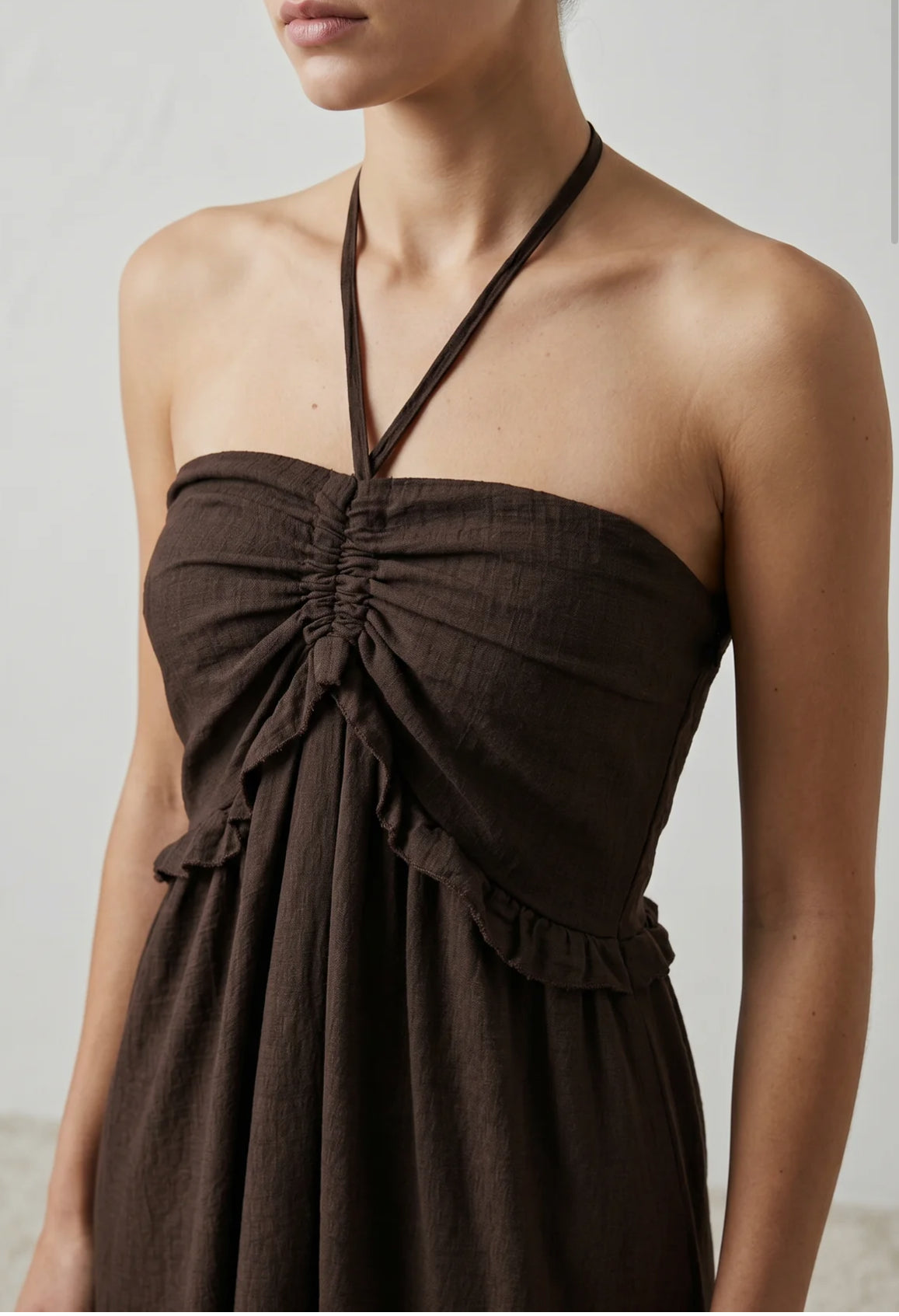 Robe dos nu