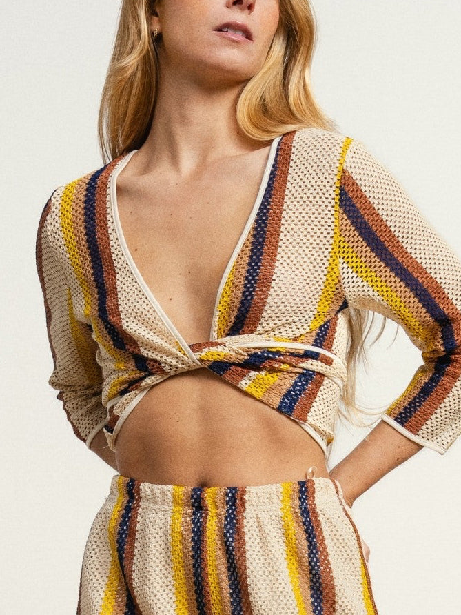 Top noué crochet rayé beige jaune rouille marine