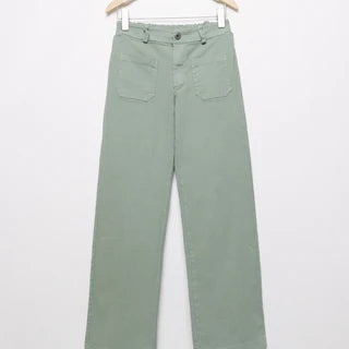 Jean vert droit poches MG