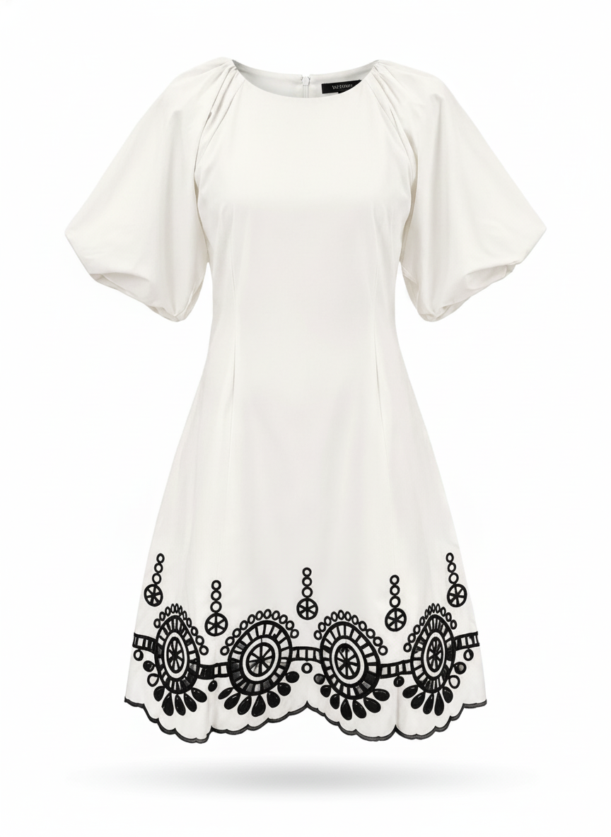 Robe courte coton brodée - packshot