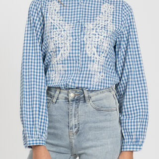Chemise vichy bleu brodée col volant