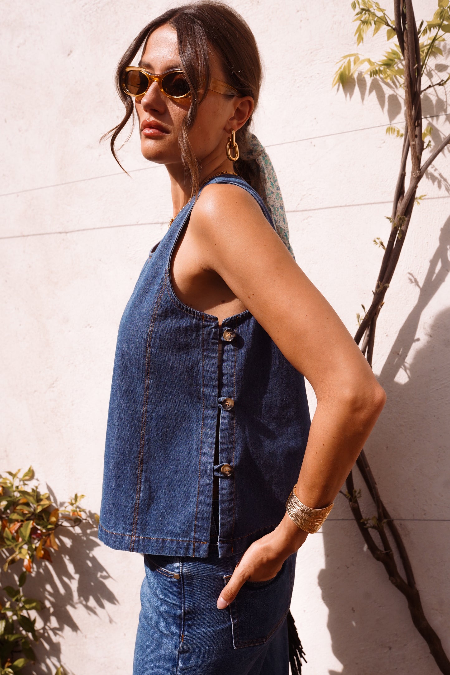 Top jean sans manches
