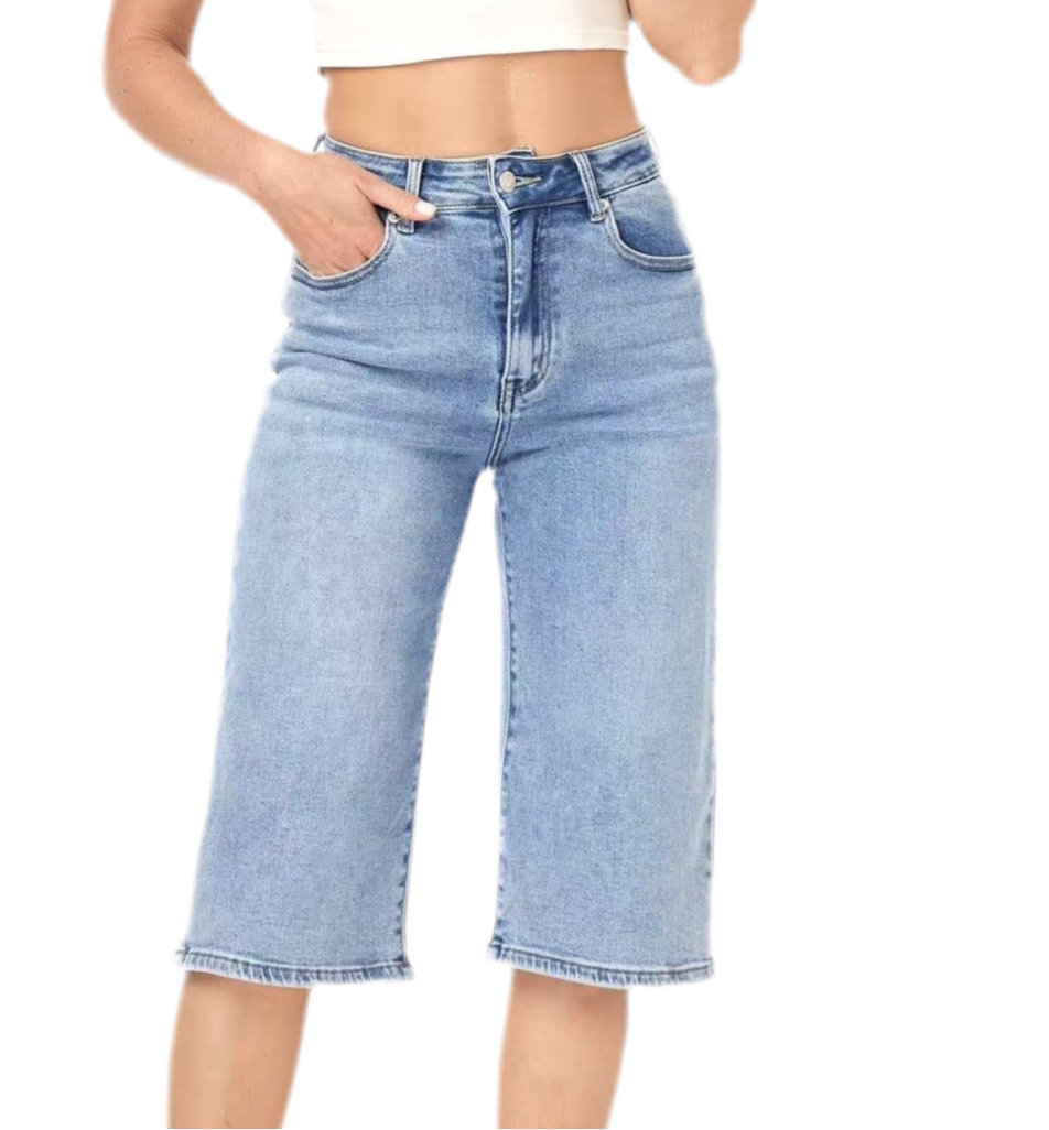 Bermuda denim