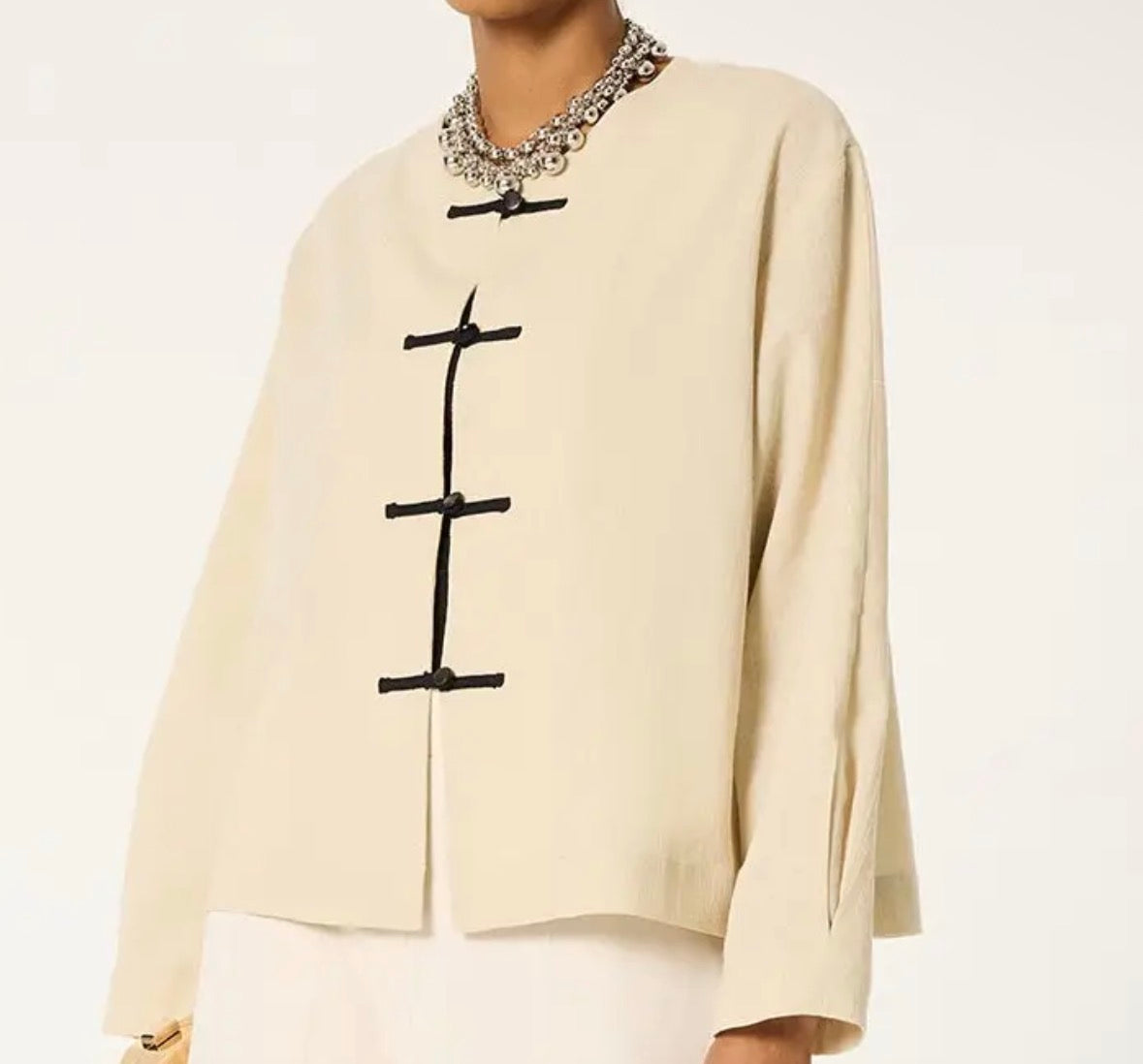 Veste crème boutons noeuds