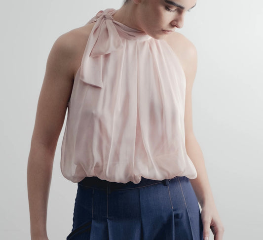 Top halter en voile rose pâle
