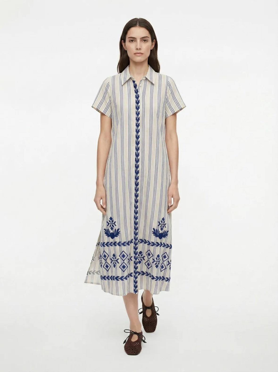 Robe brodée
