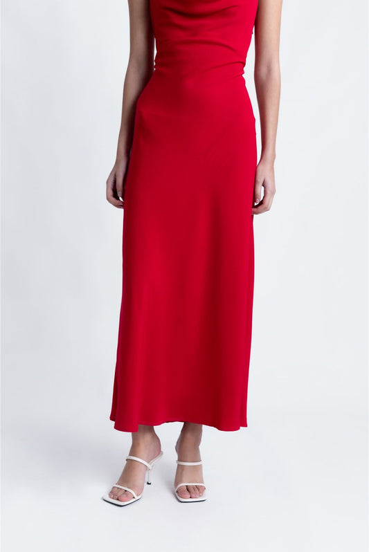 Robe longue rouge ou marron dos nu attaché métal
