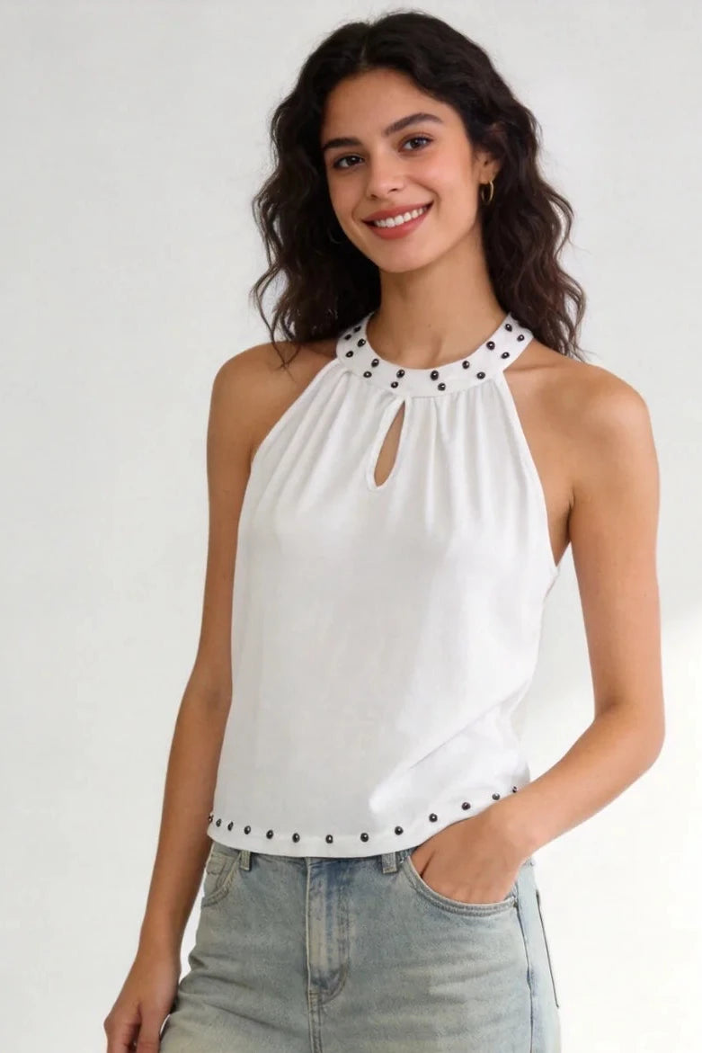 Top halter avec rivets
