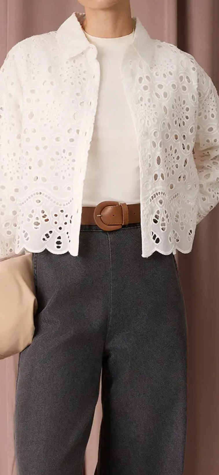 Chemise courte broderie anglaise