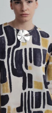 Haut motif noir vert beige