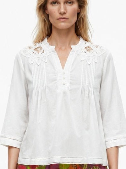 Blouse brodée épaules coton