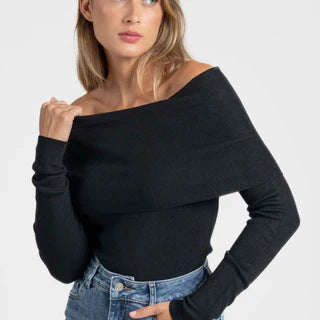 Pull bardot maille fine coloris divers