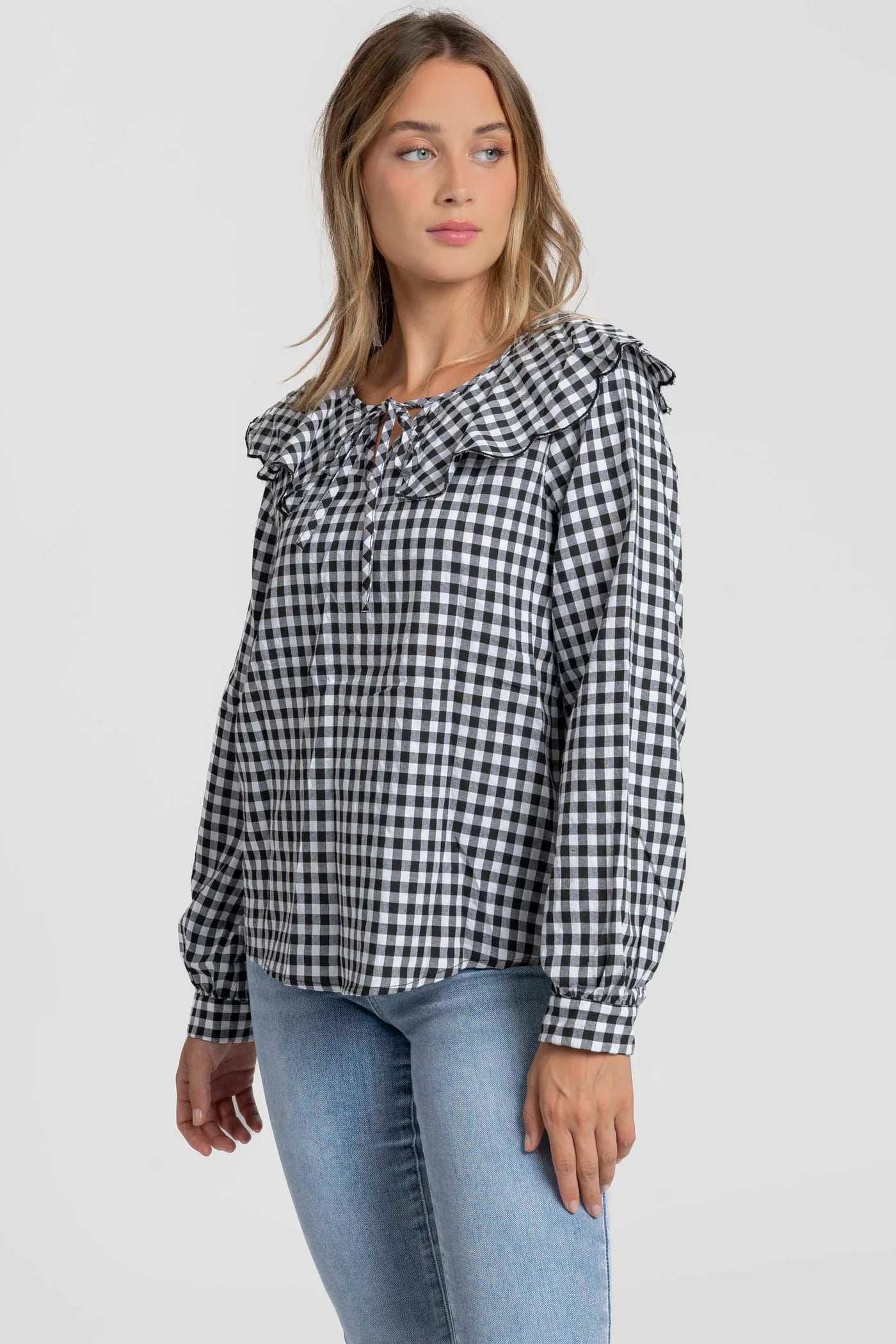 Blouse vichy noir et blanche Col Claudine