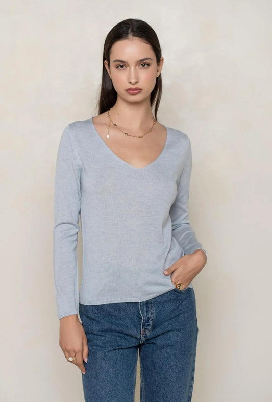 Pull fin soie et cachemire col V coloris divers