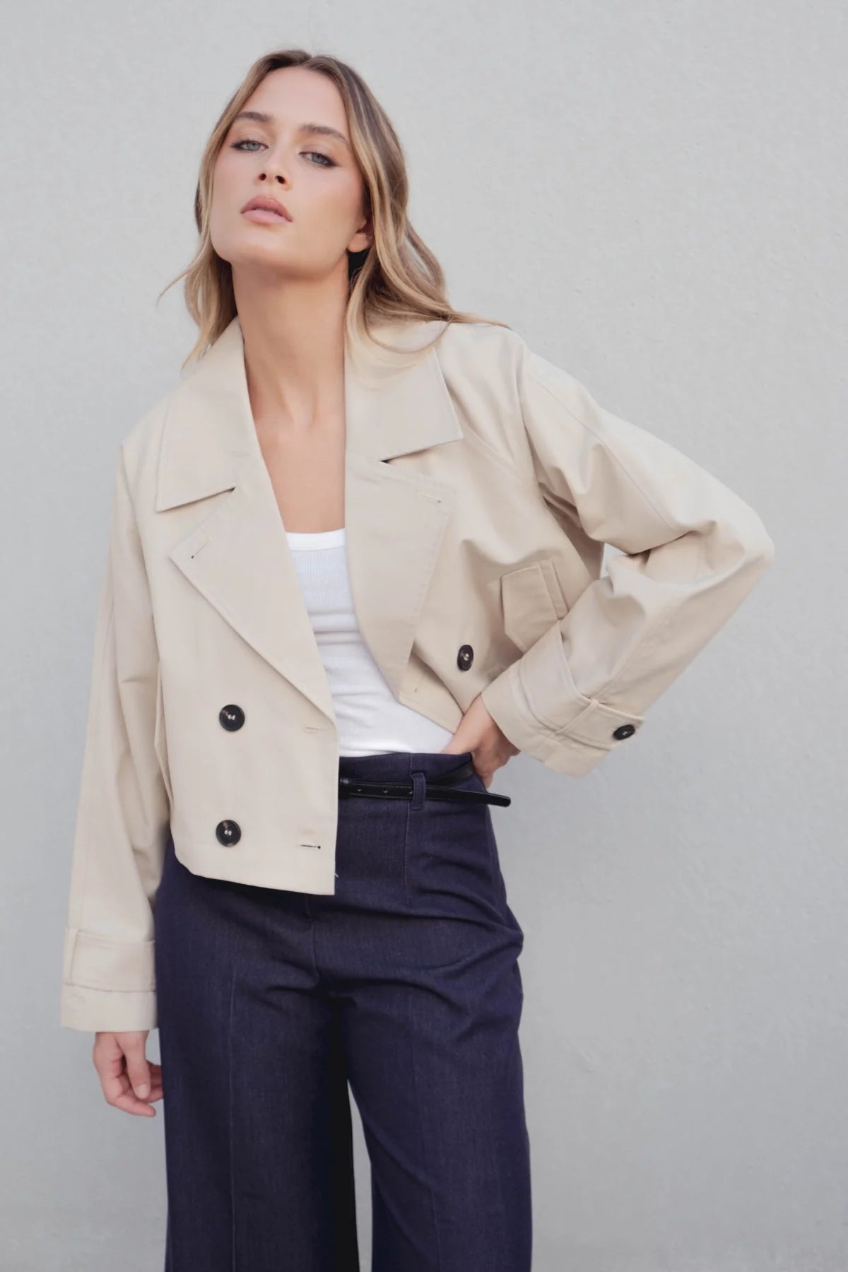 Trench court Elisa