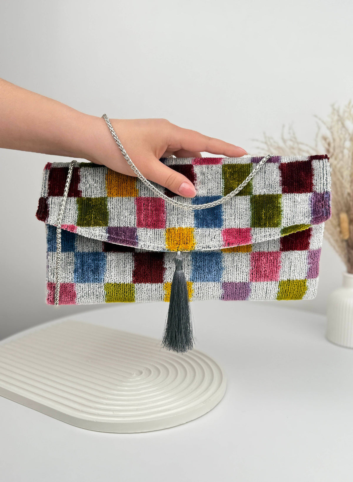 Pochette ikat en velours de soie - Sac à main bohème mosaïque vive