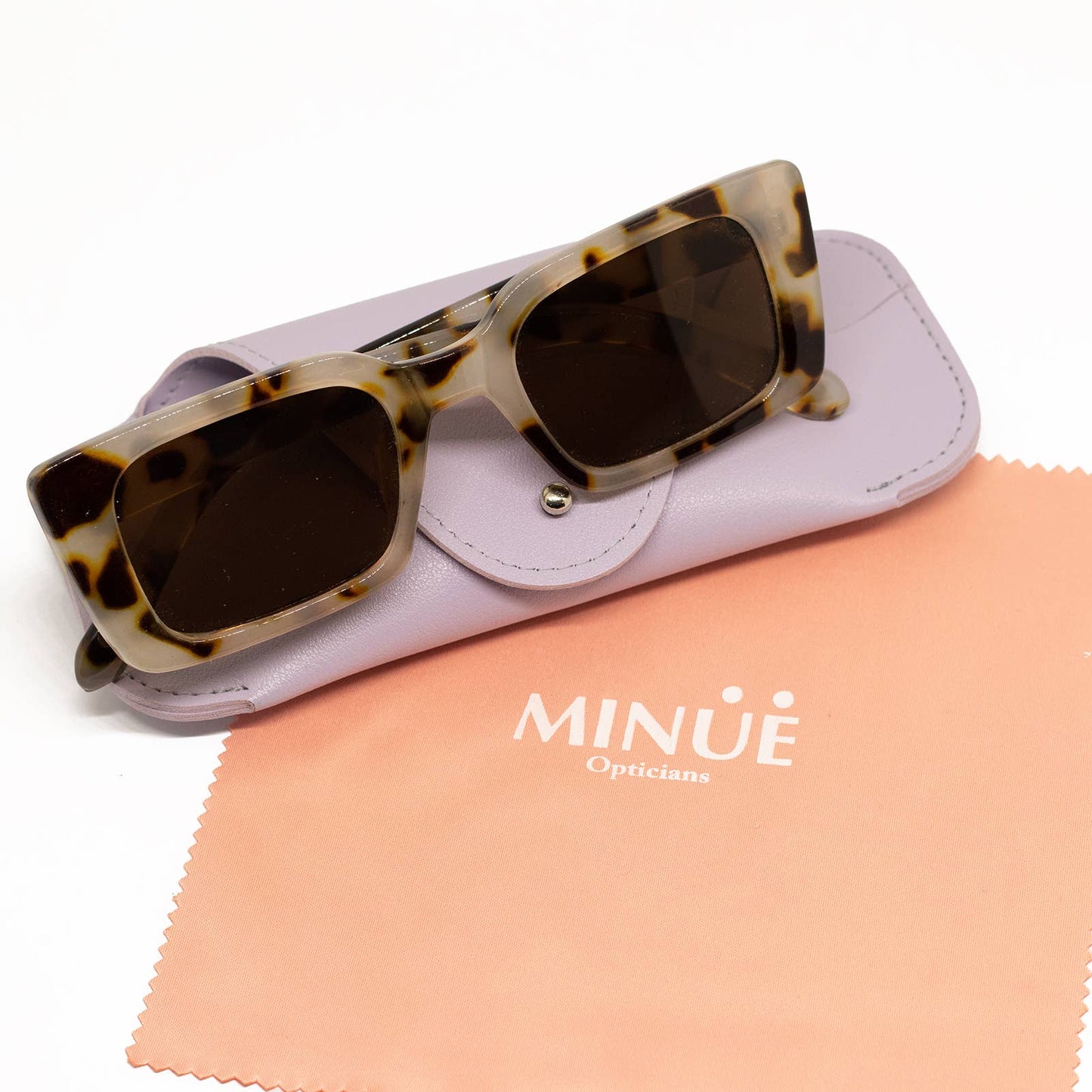 Lunettes de soleil carrées tachetées léopard