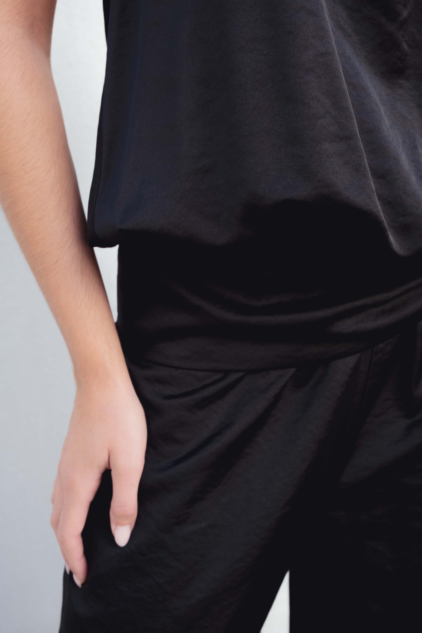 Pantalon noir satin (4)
